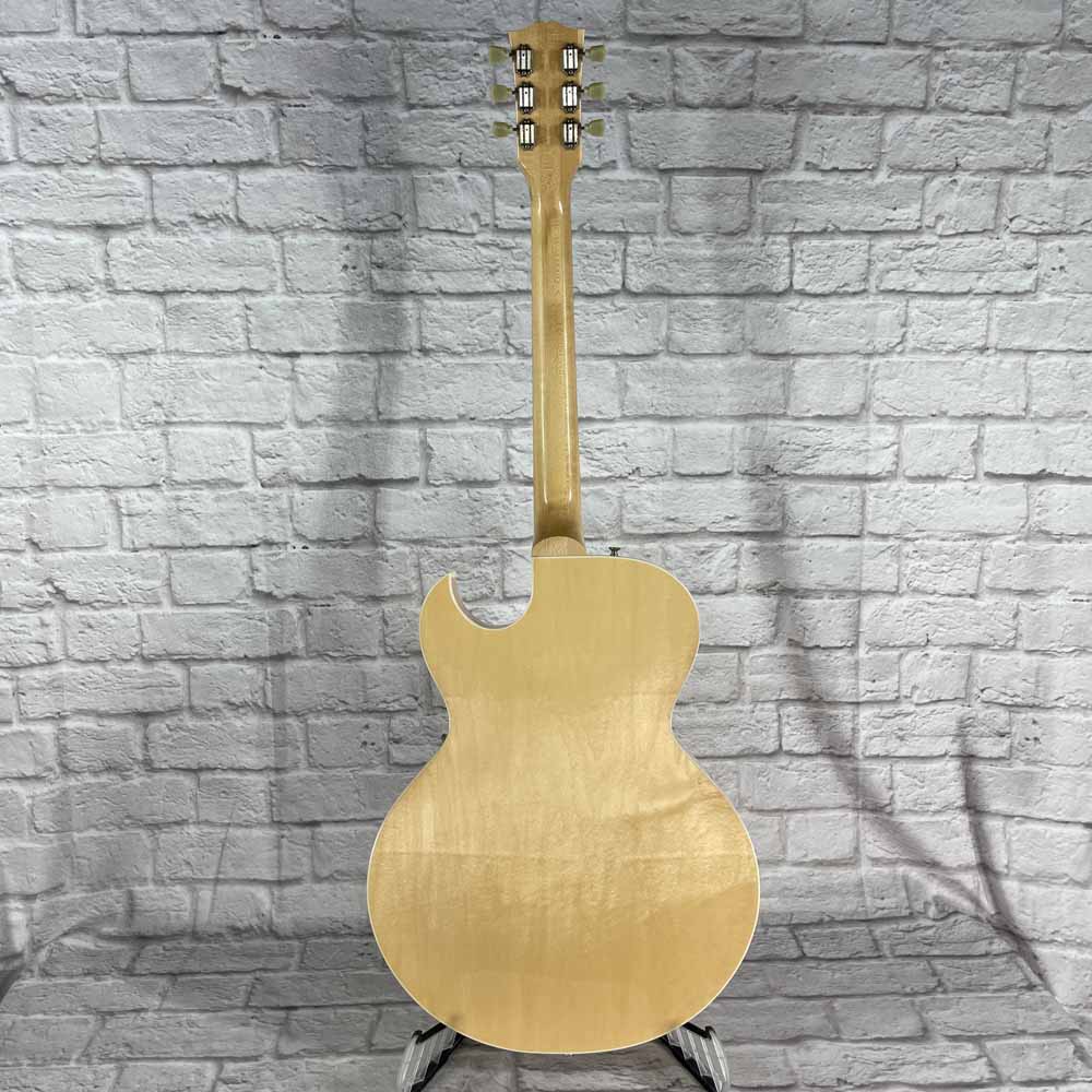 Used:   Gibson Guitars ES 135 Semi-Hollow Body Electric Guitar - Blonde