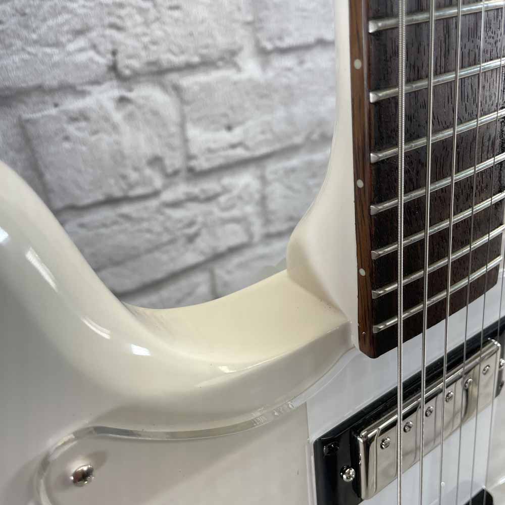 Used:  Epiphone Crestwood Custom Tremotone Electric Guitar - Polaris White