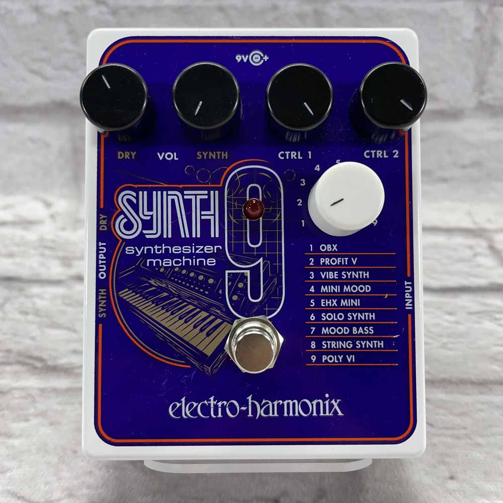 Used:  Electro-Harmonix Synth9 Synthesizer Machine