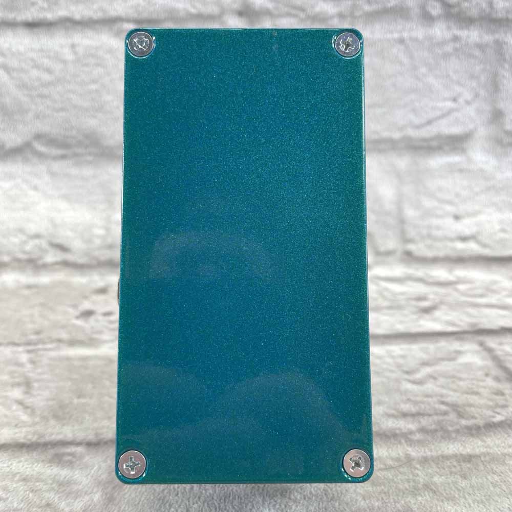 Used:  EarthQuaker Devices Aurelius Tri-Voice Chorus Pedal