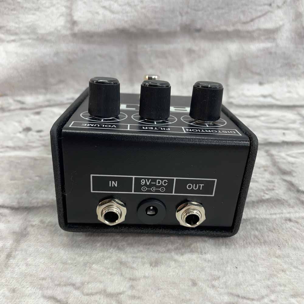 Used:  ProCo Rat Distortion Pedal