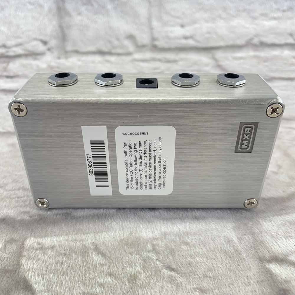 Used: MXR Clone Looper – Flipside Music