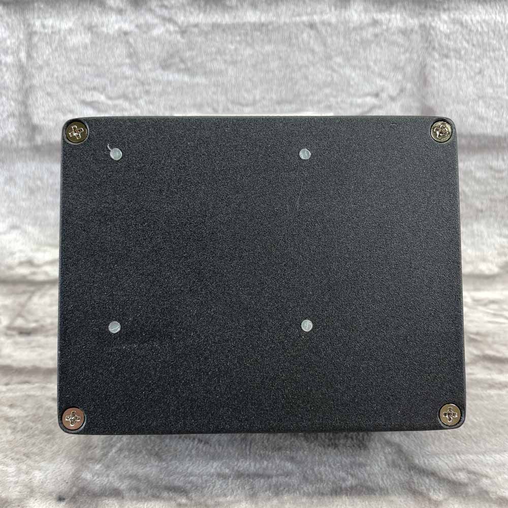 Used:  Walrus Audio Aetos (8-output) Clean Power Supply