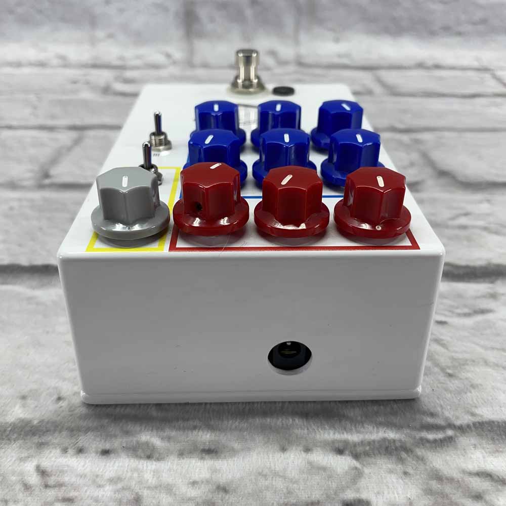 Used: JHS Pedals Colour Box V2
