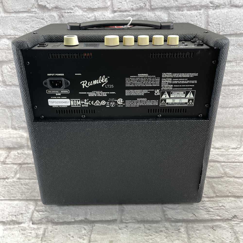 Used:  Fender Rumble LT 25 Bass Amp (B-Stock)