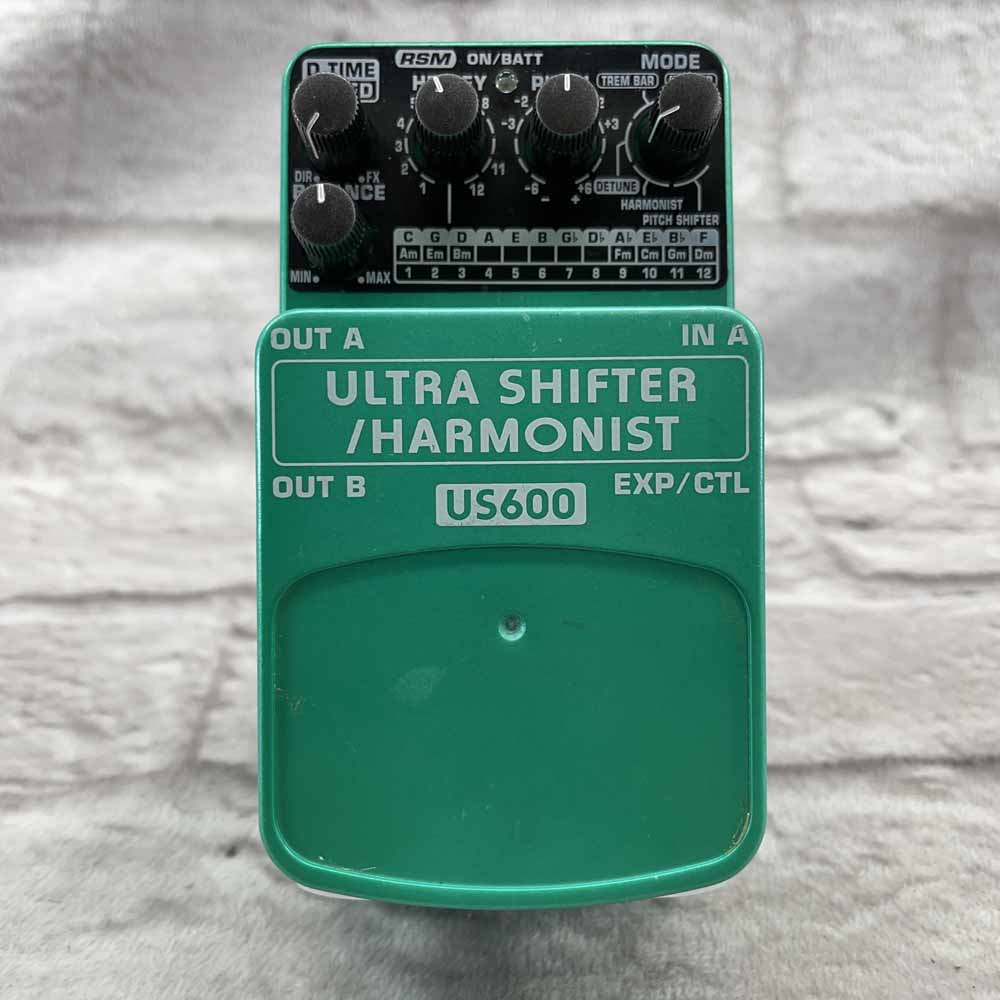 Used:  Behringer US600 Ultra Shifter/Harmonist Effects Pedal