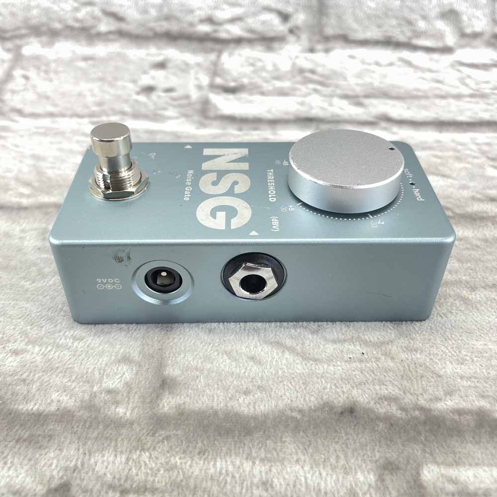 Used:  Darkglass Electronics NSG Noise Gate