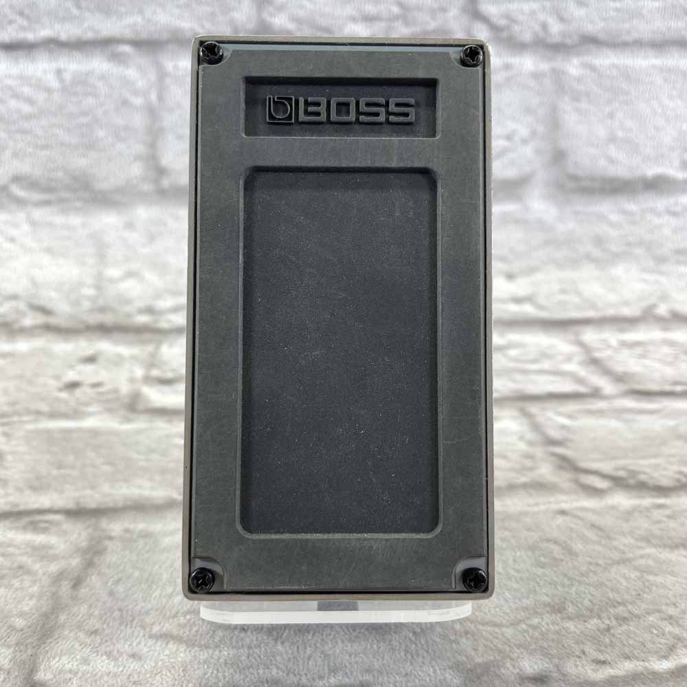 Used:  Boss CH-1 Super Chorus Pedal
