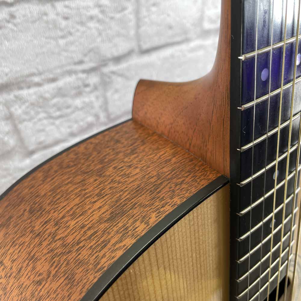 Used: Martin D-16GT Acoustic Guitar - Left handed - Natural