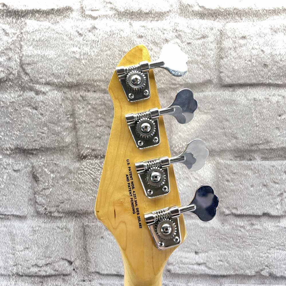 Used:  Peavey Patriot Bass Guitar - Natural