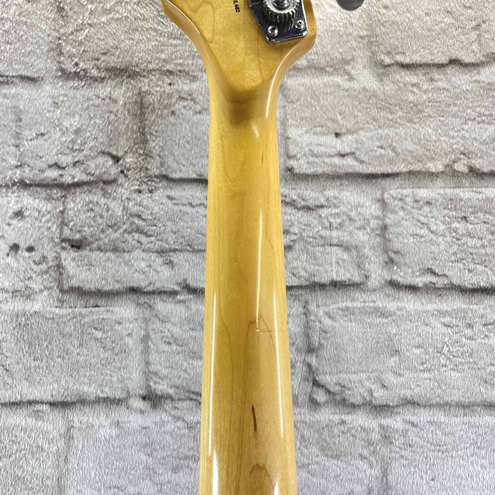 Used:  Peavey Patriot Bass Guitar - Natural