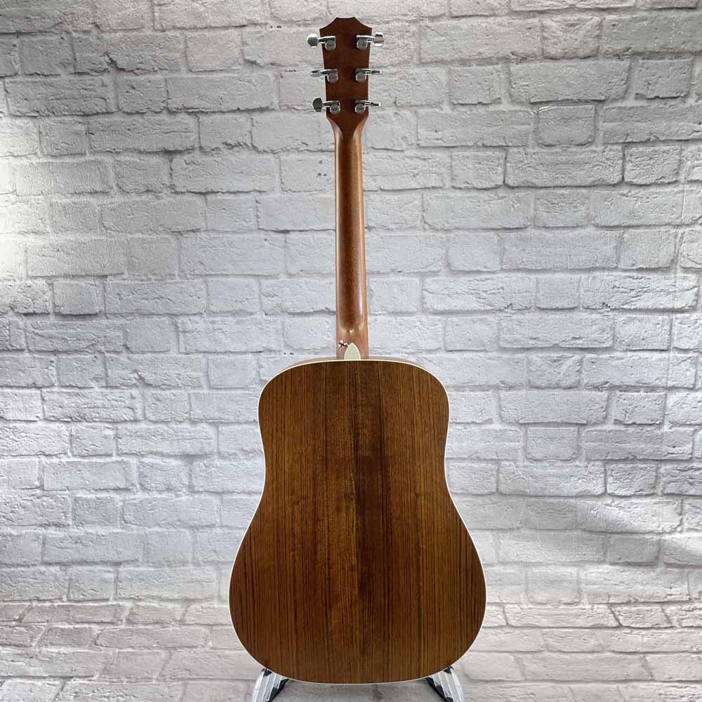 Used:  Taylor Guitars  410 Acoustic Guitar
