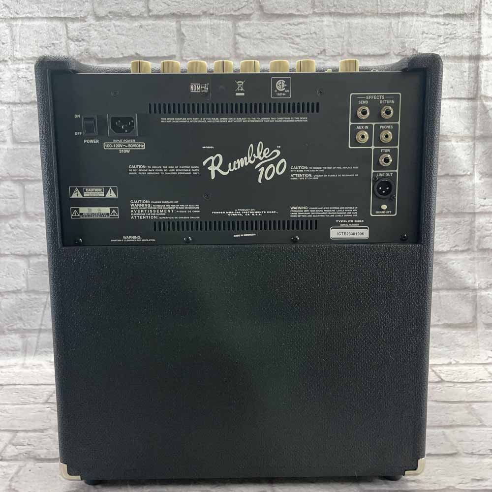 Used:  Fender Rumble 100 V3 Bass Combo Amplifier
