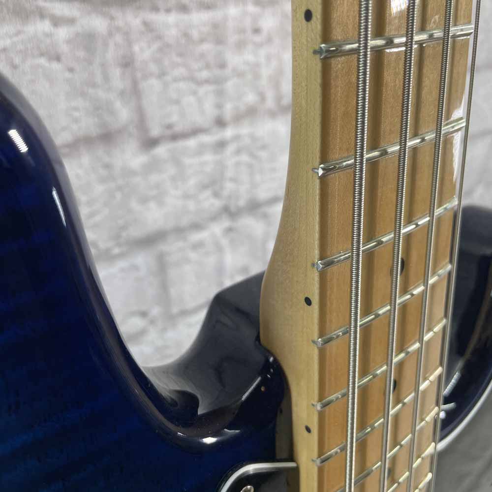 Used:  Fender Player Jazz Bass Plus Top Limited Edition - Blue Burst