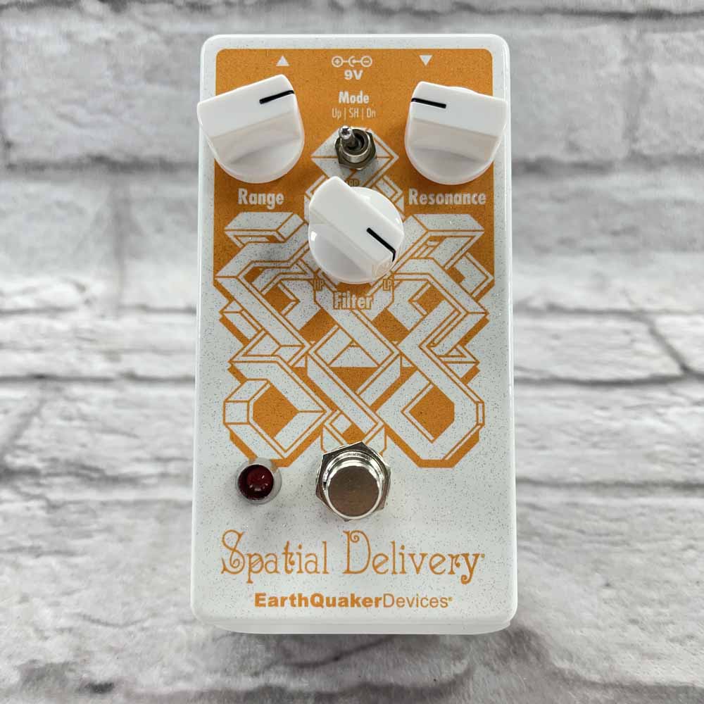 新品 EarthQuaker Devices Spatial Delivery-