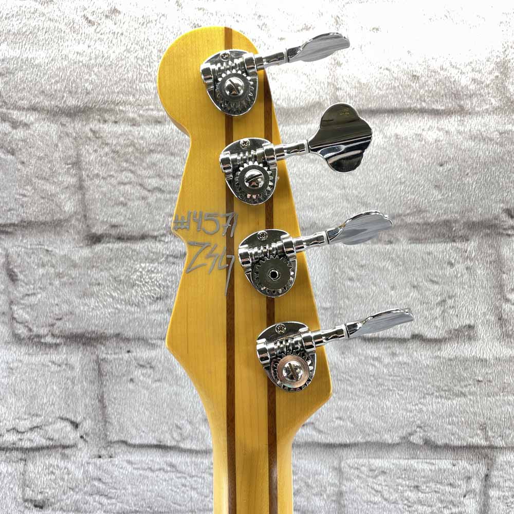 Used:  Reverend Guitars Mercalli 4 Bass Guitar - Black