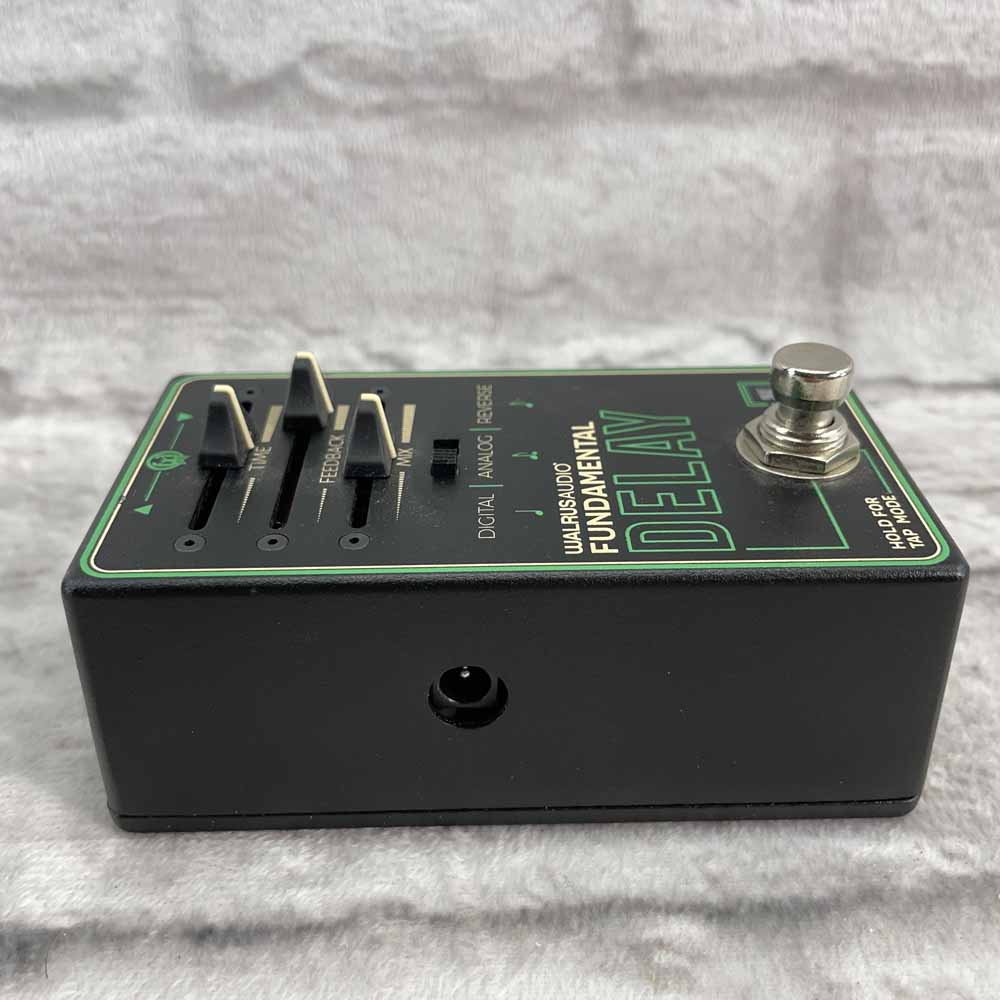 Used:  Walrus Audio Fundamental Series Delay Pedal