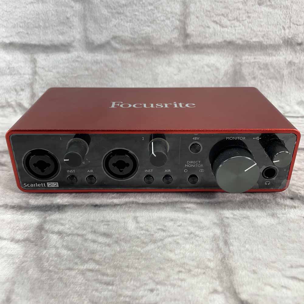 Used:  Focusrite Scarlett 2i2 3rd Gen USB Audio Interface