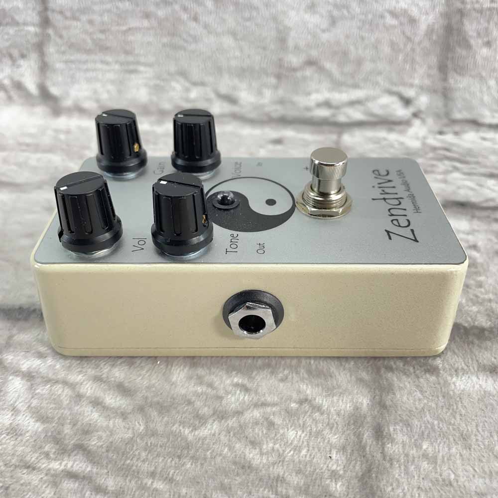 Used:  Lovepedal Zendrive White Vanilla Mojo Edition