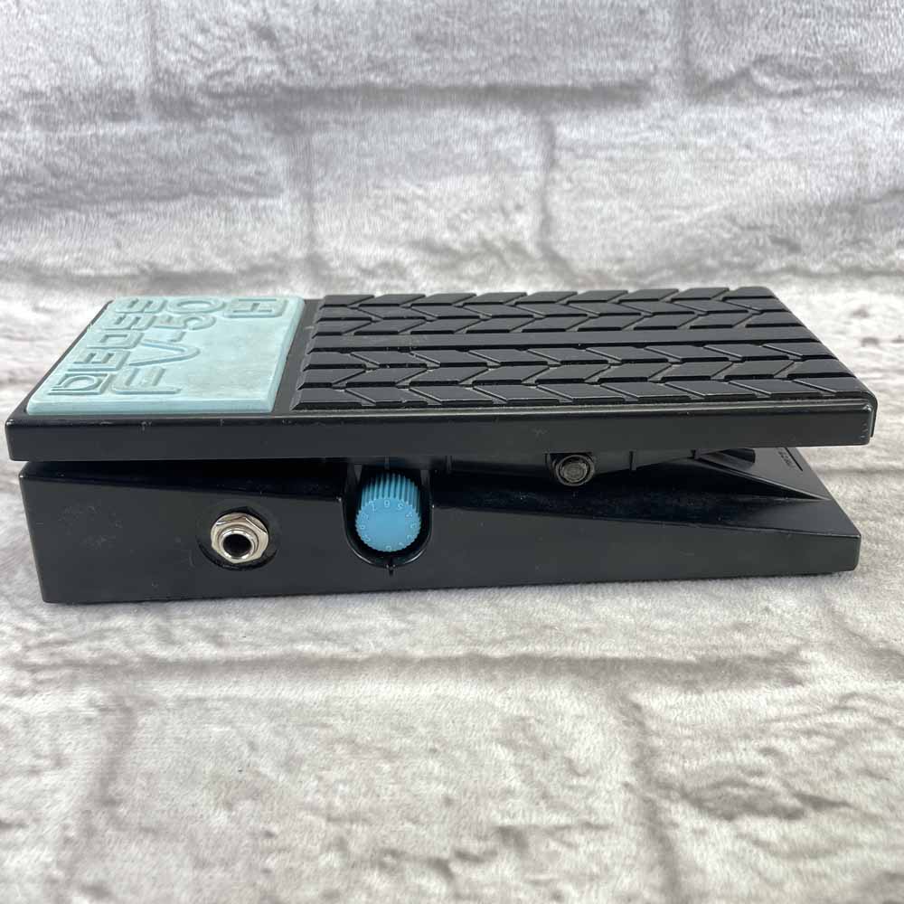 Used:  Boss FV-50 Volume Pedal