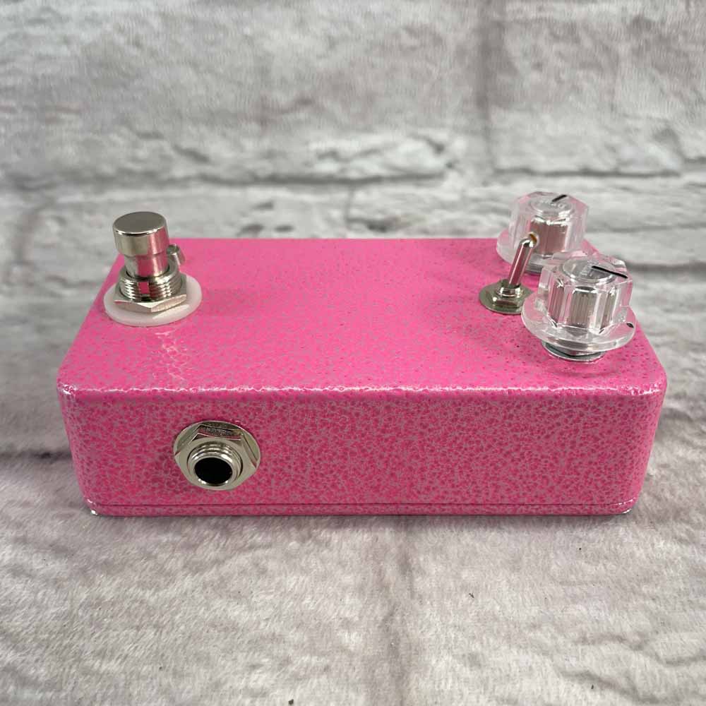 Used:  Make Sounds Loudly Champ Amp - Pink Pedal