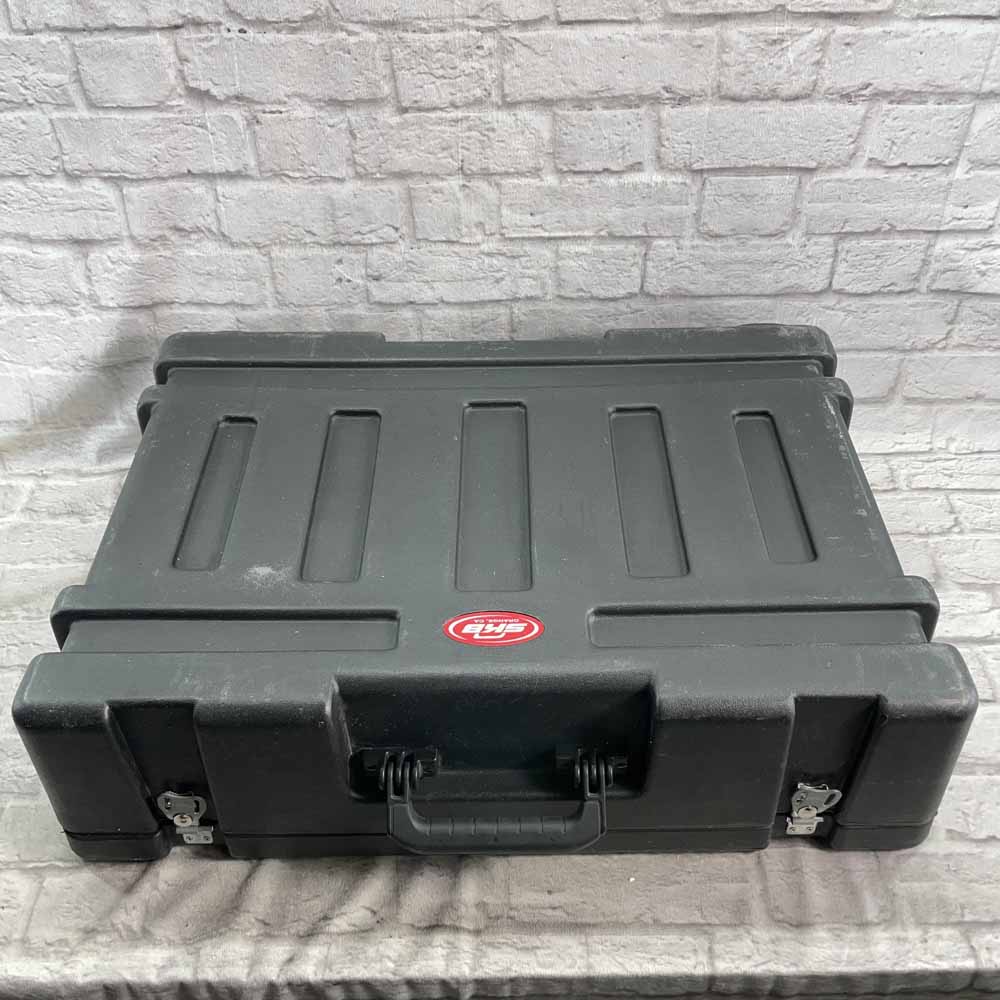 Used:  SKB Cases-STAGE-5 Pedalboard with Hard Case