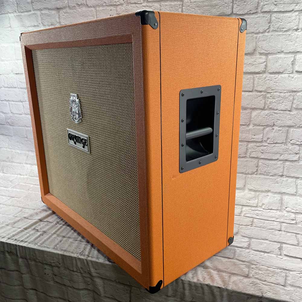 Used:  Orange PPC412 Amp Cabinet with V30 Speakers