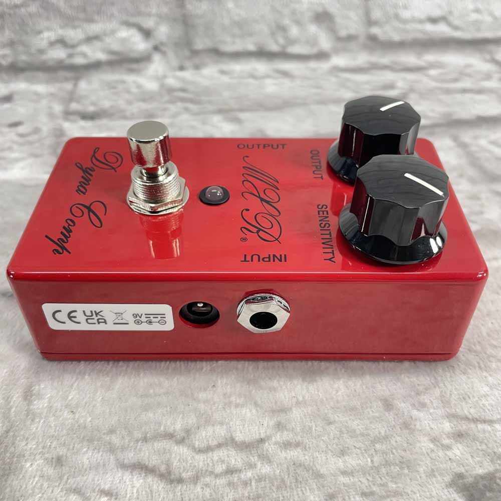 Used:  MXR Dyna Comp Script 102SL Compressor Pedal