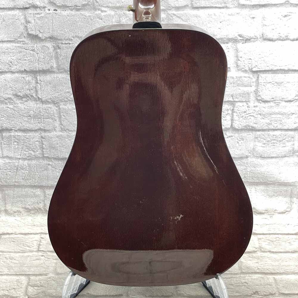 Used:   Guild 1973 Archback D-25M Dreadnought Acoustic Guitar - Natural