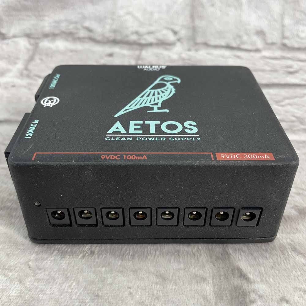 Used:  Walrus Audio Aetos (8-output) Clean Power Supply 230V