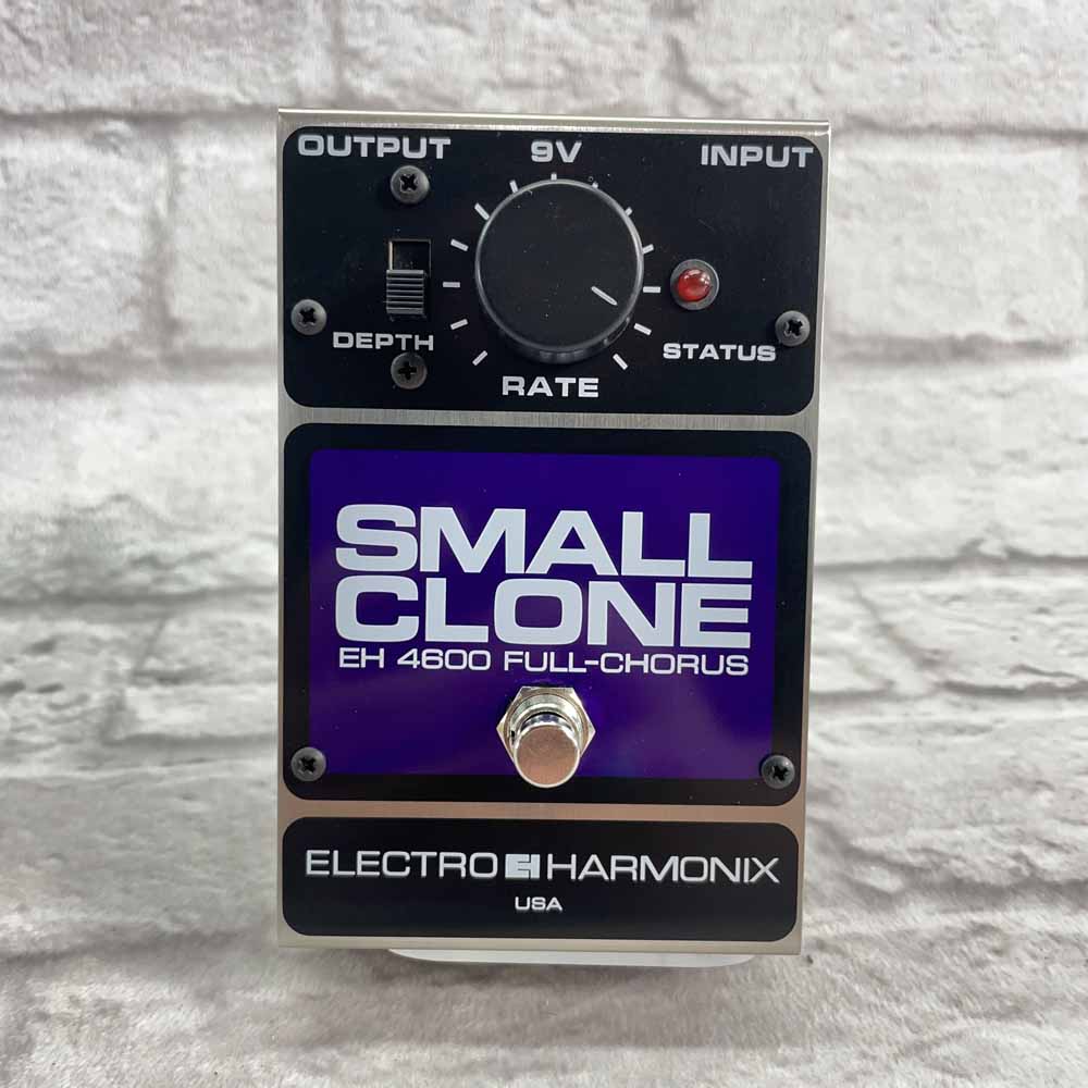 Used:  Electro-Harmonix Small Clone Analog Chorus Pedal