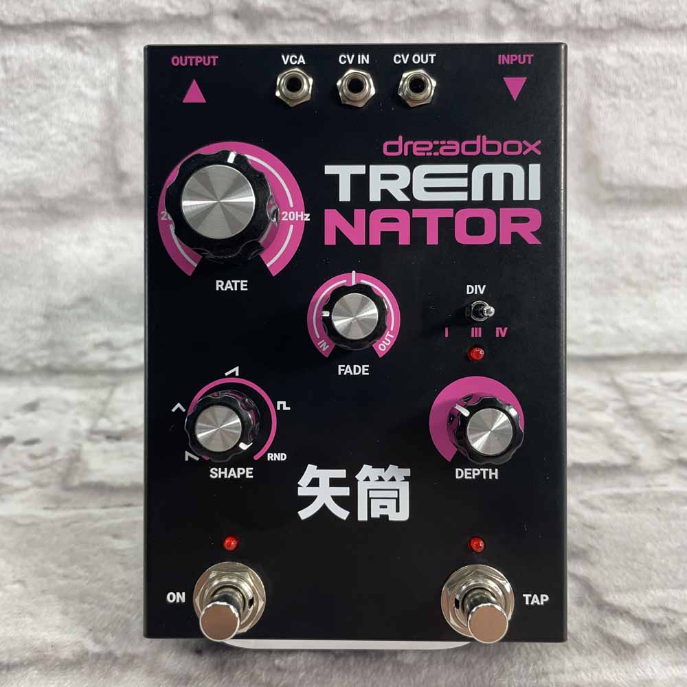 Used:  Dreadbox Treminator Tremolo Synthesizer Pedal