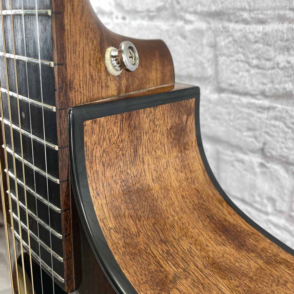 Used:  Breedlove Discovery MH CE Acoustic Guitar