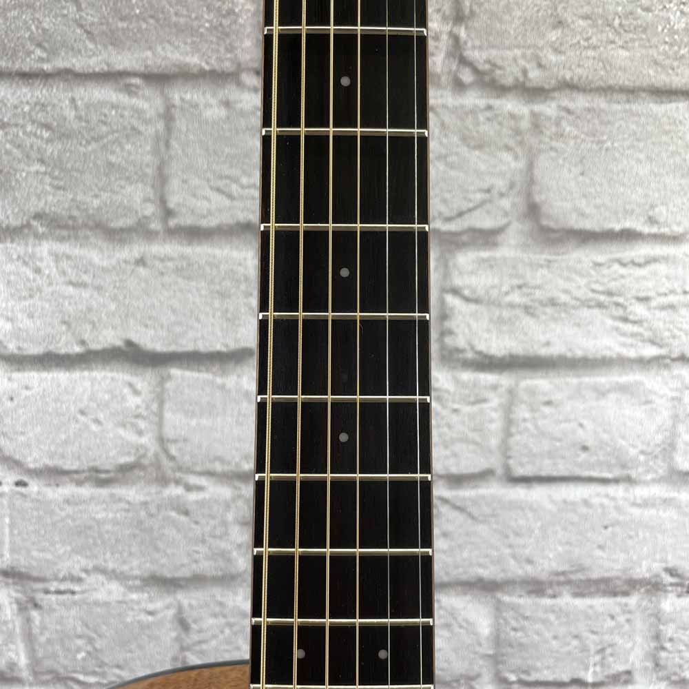 Used:  Breedlove Discovery MH CE Acoustic Guitar