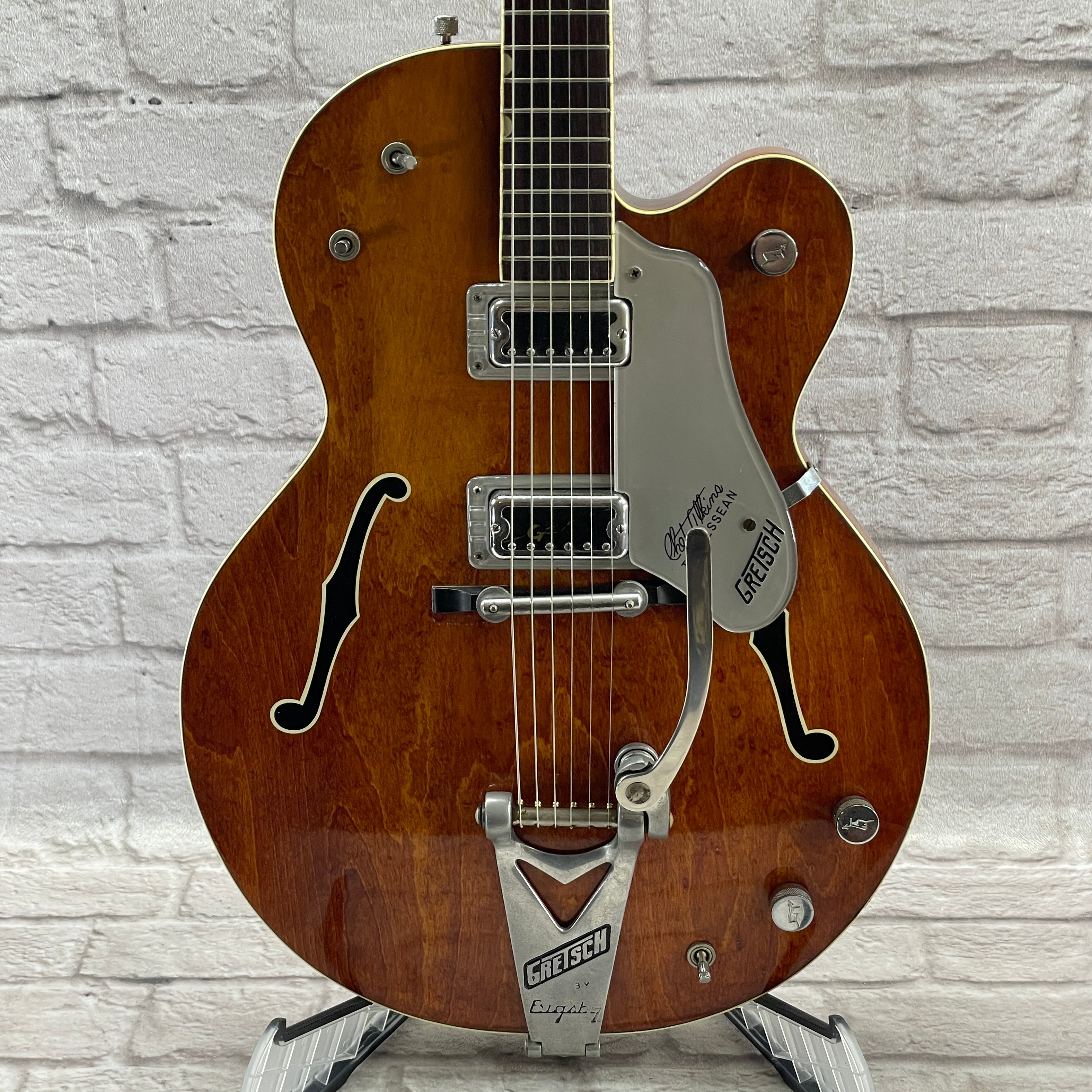Used:  Gretsch Chet Atkins Tennessean Guitar