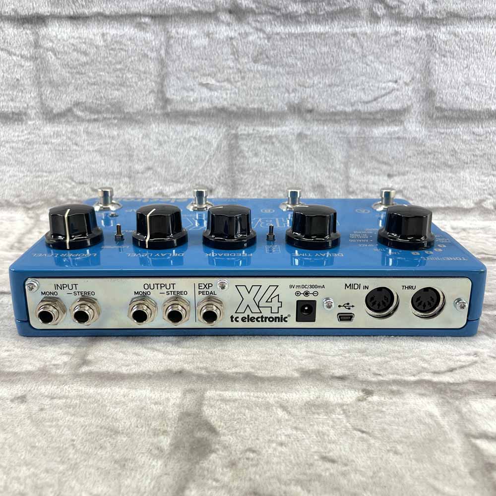 Used: TC Electronic Flashback X4 Delay and Looper – Flipside Music