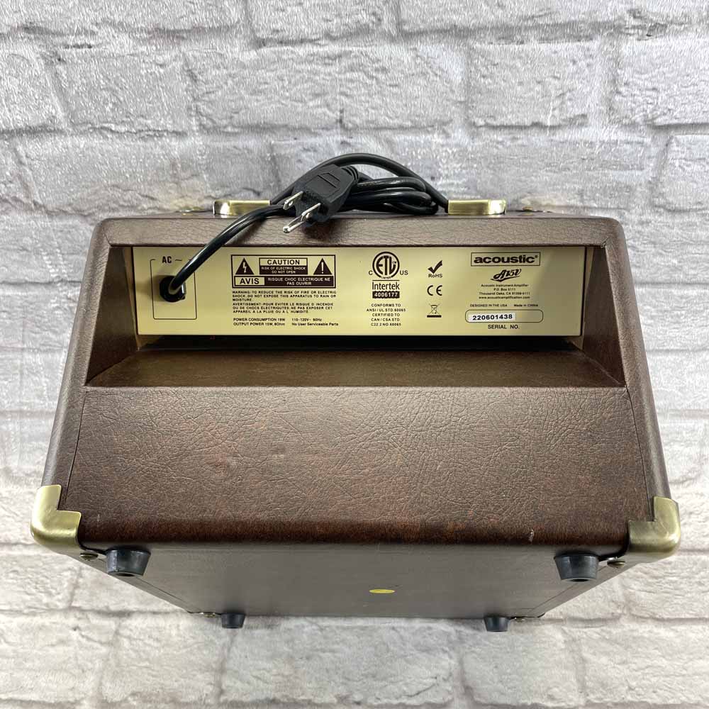 Used: Acoustic A15V Amplifier 15-watt, 1x6.5" Combo Amplifier