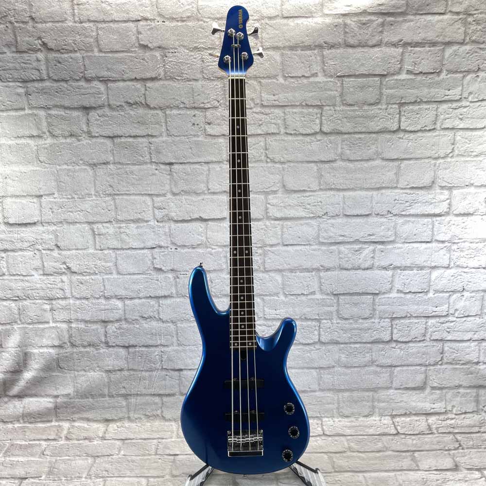 Used:  Yamaha BB404 Bass Guitar - Blue