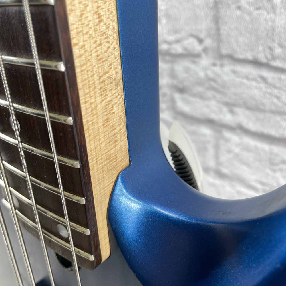 Used:  Yamaha BB404 Bass Guitar - Blue