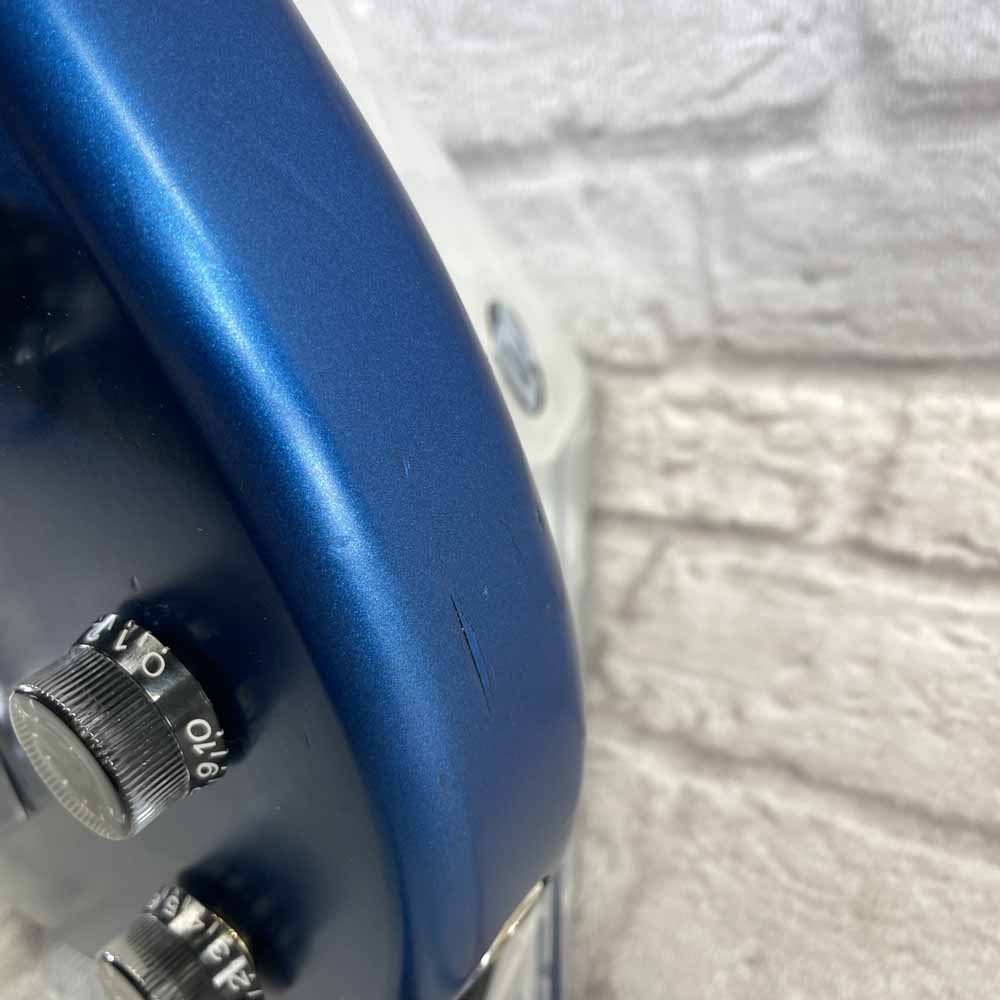 Used:  Yamaha BB404 Bass Guitar - Blue
