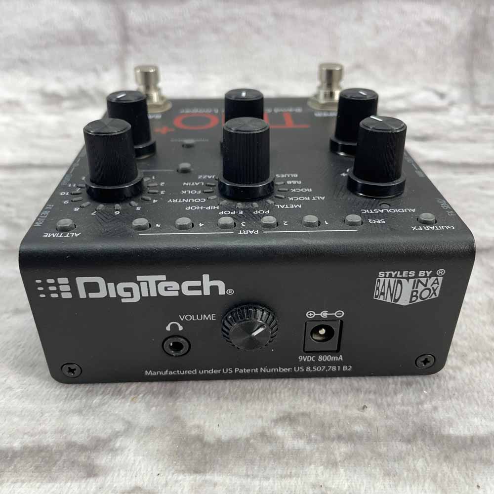 Used:  DigiTech Trio+ Band Creator+Looper