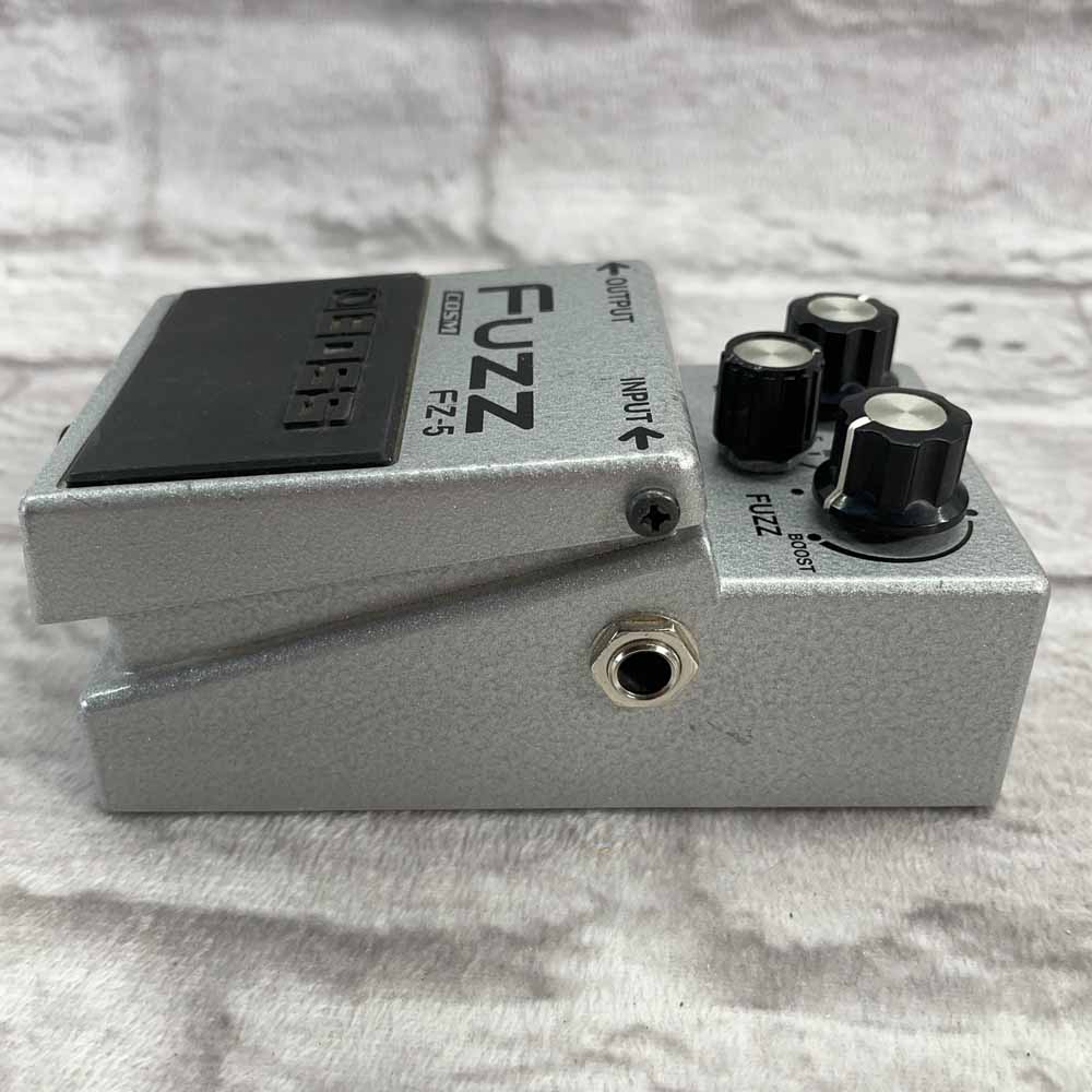 Used:  Boss FZ-5 Fuzz Pedal