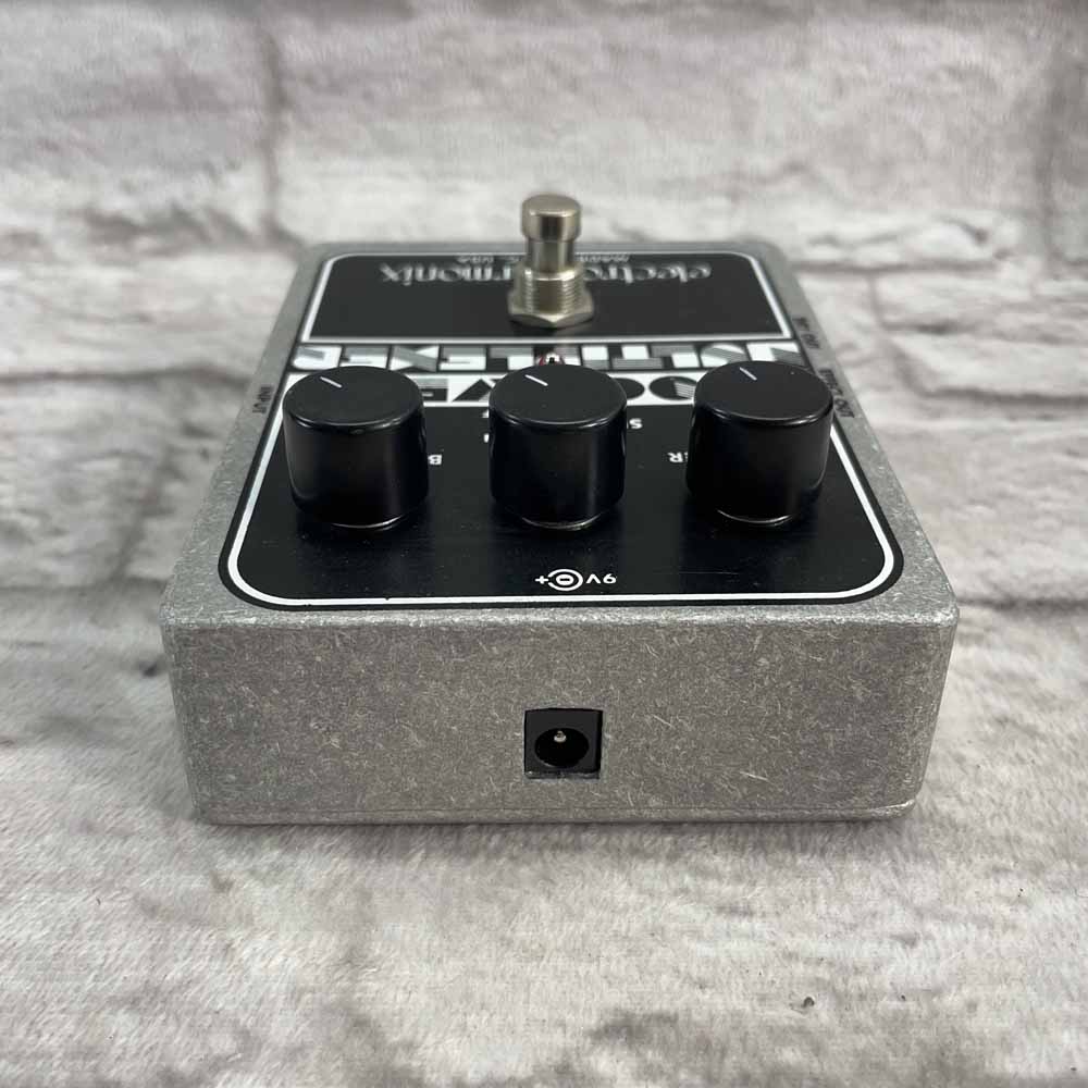 Used:  Electro-Harmonix Octave Multiplexer