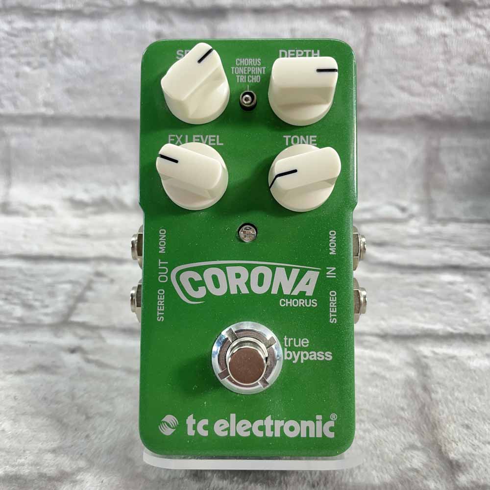 Used:  TC Electronic Corona Chorus Pedal