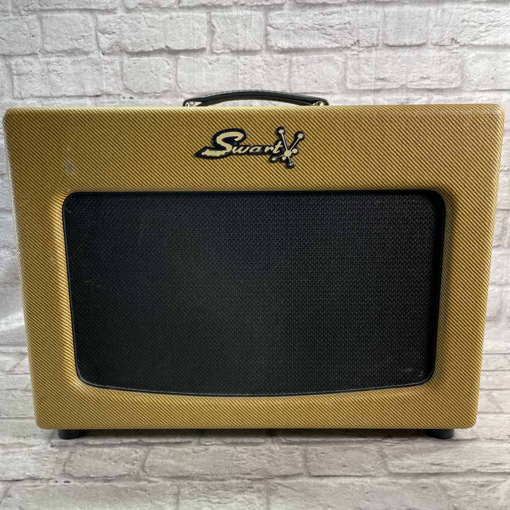 Used:  Swart 1x12 Speaker Cabinet -  Tweed