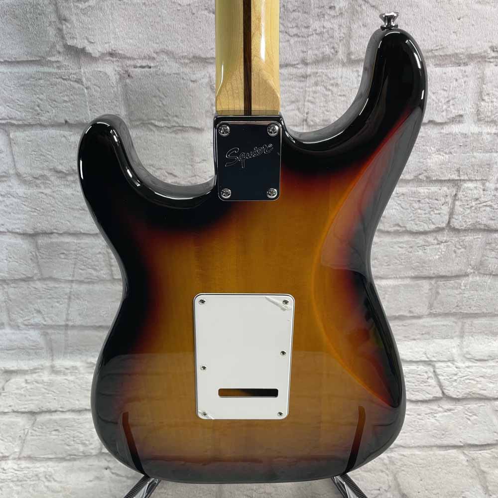 Used:  Squier Vintage Modified Stratocaster 3 Tone Sunburst