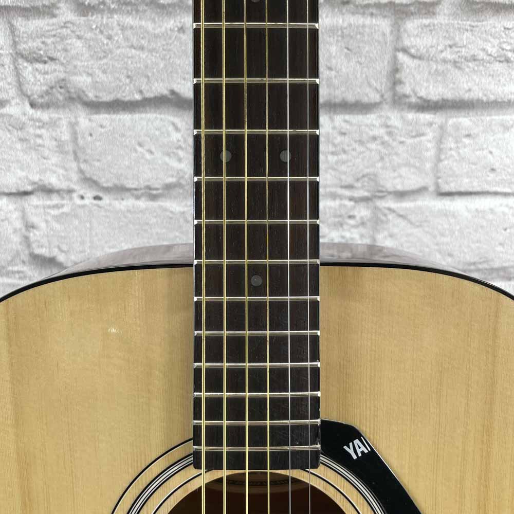 Used:  Yamaha FG-402 Acoustic Guitar - Natural