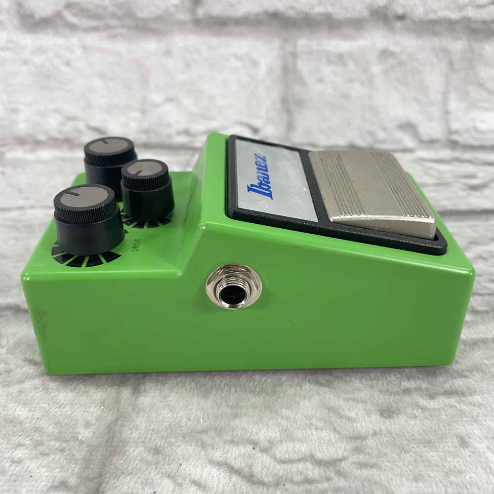 Used:  Ibanez TS9 Tube Screamer