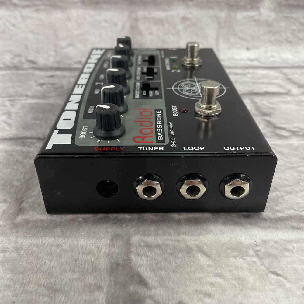 Used:  Radial Engineering Bassbone V1