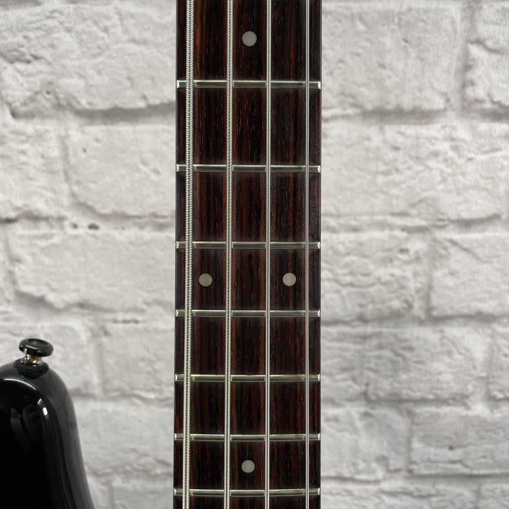 Used:  Ibanez EDB400 Ergodyne Bass Guitar